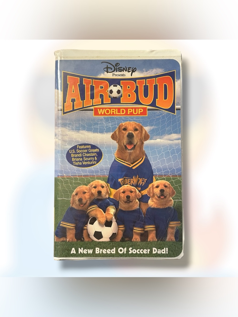 Air Bud: World Pup Clamshell Case VHS Tape